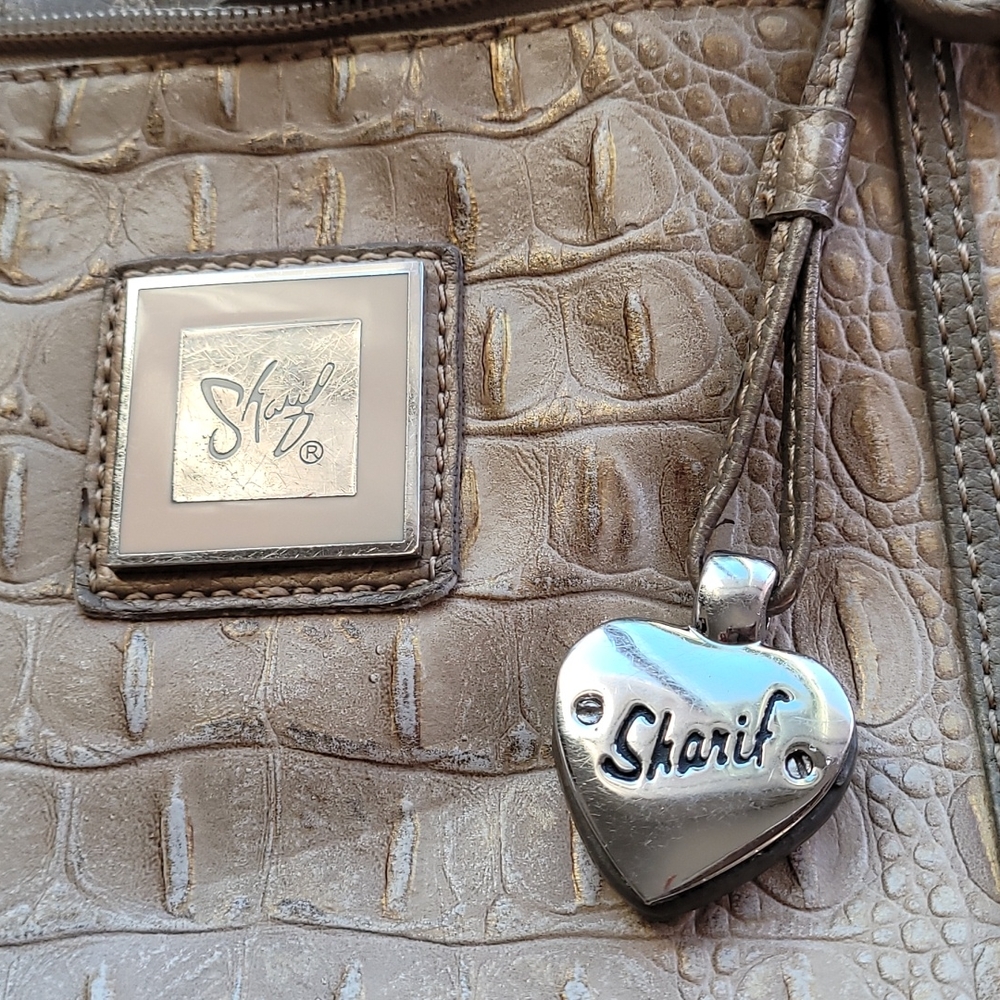 Sharif beige purse